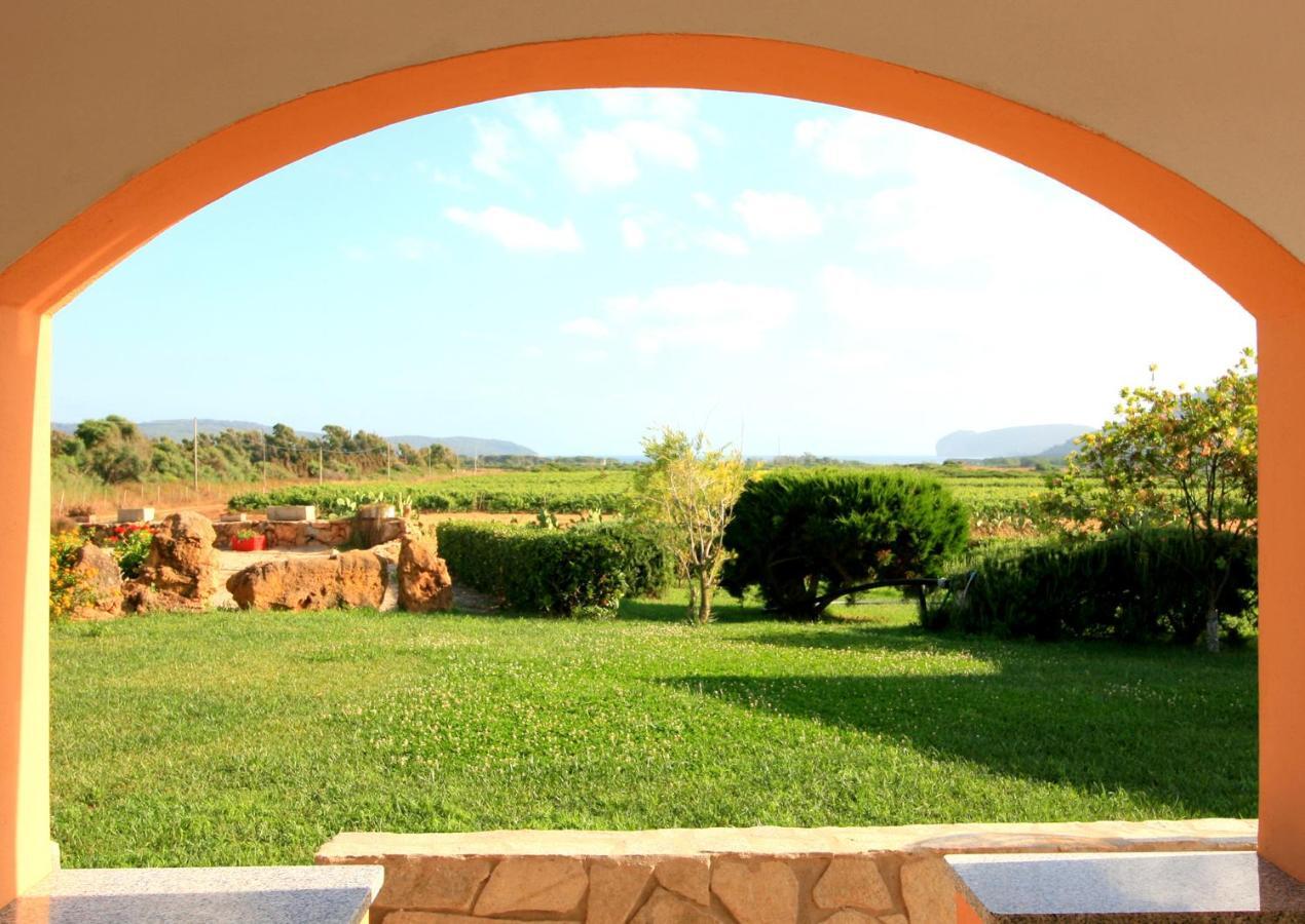 Agriturismo Da Pina Porto Conte Exteriör bild